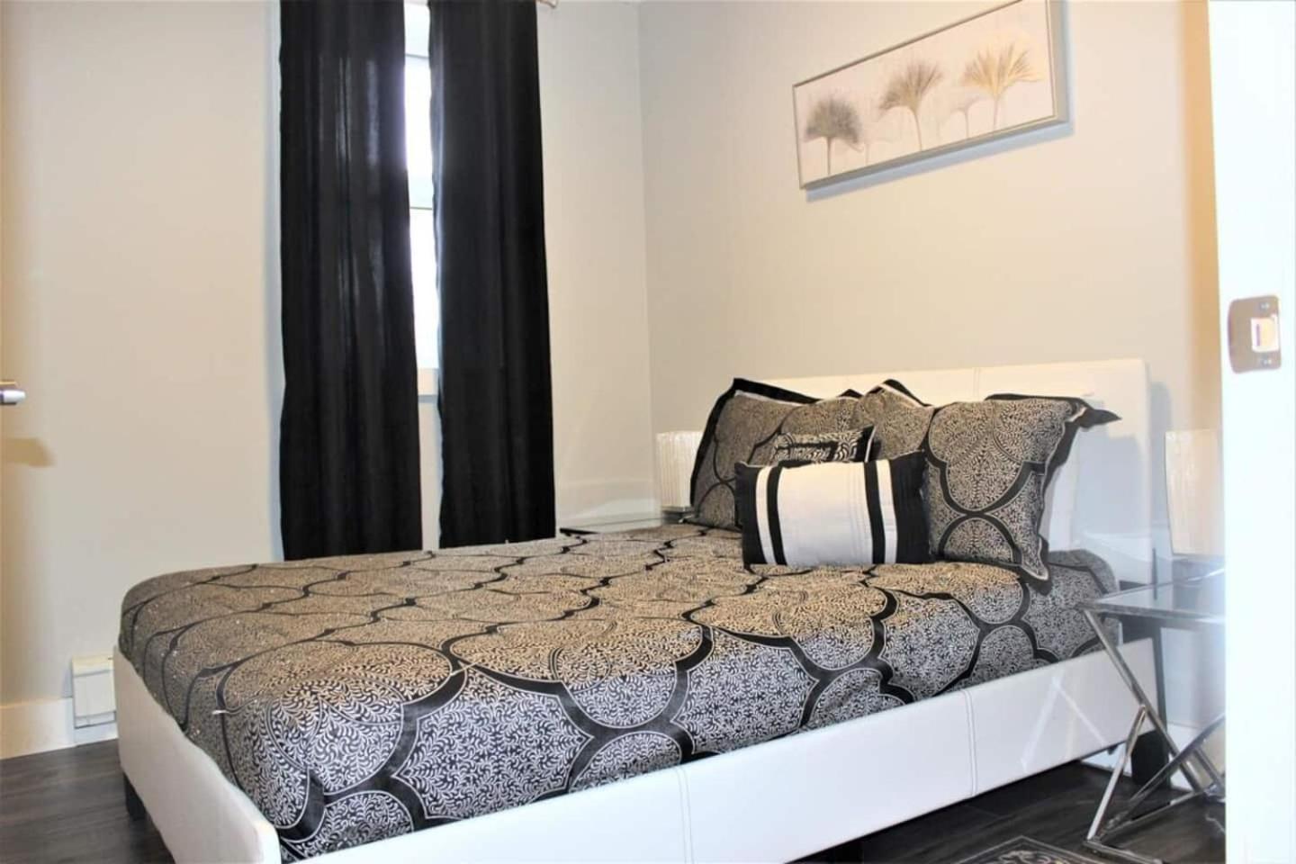 Fallsview Boutique 2Bd 1B Διαμέρισμα Καταρράκτες του Νιαγάρα Εξωτερικό φωτογραφία